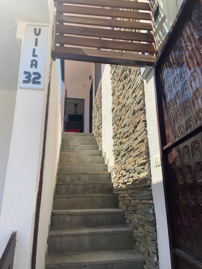 Vila 32 Berati Exterior foto
